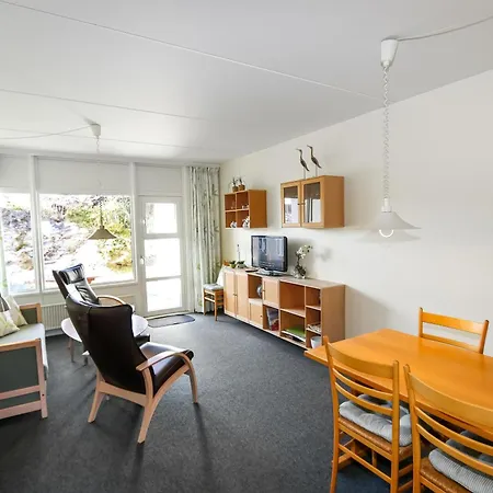 Apartment 4 Personers I Stuestagen Sj3129 *